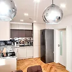 Modern In * 코시체